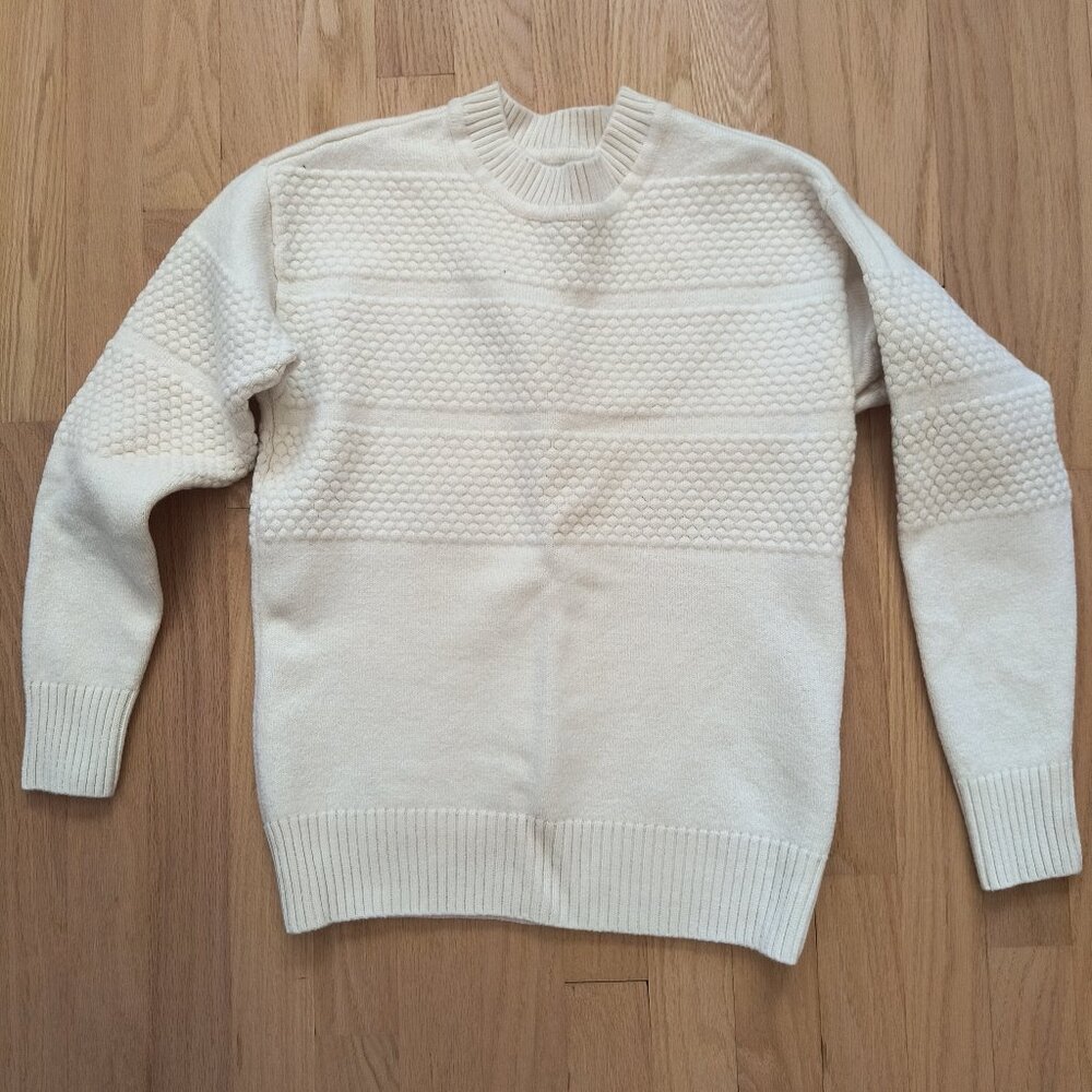 Duluth best made 100%  merino sweater